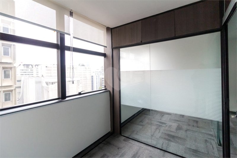 Conjunto Comercial para alugar em São Paulo, Bella Vista, 64m² - Avenida Paulista Imóveis